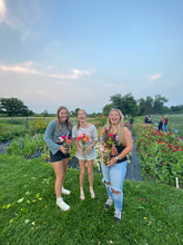 Load image into Gallery viewer, U-Pick Flowers